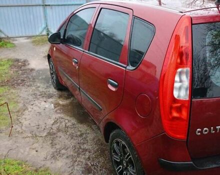 Красный Мицубиси Кольт, объемом двигателя 1.3 л и пробегом 216 тыс. км за 4100 $, фото 4 на Automoto.ua