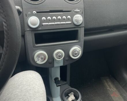 Мицубиси Кольт 2005 в Киеве на Automoto.ua Красный Мицубиси Кольт, объемом двигателя 1.1 л и пробегом 144 тыс. км за 3750 $, фото 5 на Automoto.ua