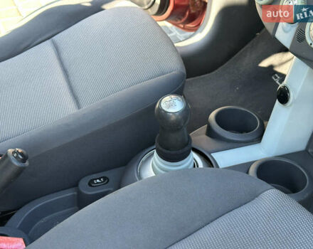 Красный Мицубиси Кольт, объемом двигателя 1.33 л и пробегом 205 тыс. км за 3500 $, фото 23 на Automoto.ua