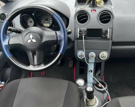 Червоний Міцубісі Кольт, об'ємом двигуна 1.5 л та пробігом 183 тис. км за 4000 $, фото 8 на Automoto.ua