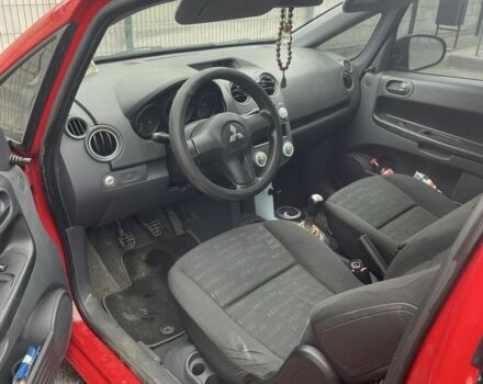 Мицубиси Кольт 2005 в Киеве на Automoto.ua Красный Мицубиси Кольт, объемом двигателя 1.1 л и пробегом 144 тыс. км за 3750 $, фото 8 на Automoto.ua