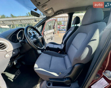 Красный Мицубиси Кольт, объемом двигателя 1.33 л и пробегом 205 тыс. км за 3500 $, фото 29 на Automoto.ua