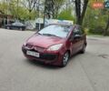 Красный Мицубиси Кольт, объемом двигателя 1.3 л и пробегом 200 тыс. км за 2400 $, фото 1 на Automoto.ua