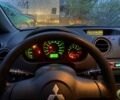 Красный Мицубиси Кольт, объемом двигателя 1.3 л и пробегом 292 тыс. км за 3500 $, фото 5 на Automoto.ua