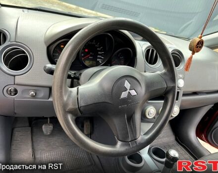 Червоний Міцубісі Кольт, об'ємом двигуна 1.5 л та пробігом 140 тис. км за 4500 $, фото 8 на Automoto.ua
