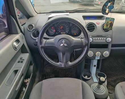 Красный Мицубиси Кольт, объемом двигателя 1.3 л и пробегом 184 тыс. км за 3940 $, фото 12 на Automoto.ua