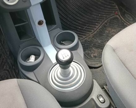 Красный Мицубиси Кольт, объемом двигателя 1.3 л и пробегом 184 тыс. км за 3940 $, фото 14 на Automoto.ua