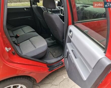 Красный Мицубиси Кольт, объемом двигателя 1.33 л и пробегом 241 тыс. км за 2850 $, фото 8 на Automoto.ua