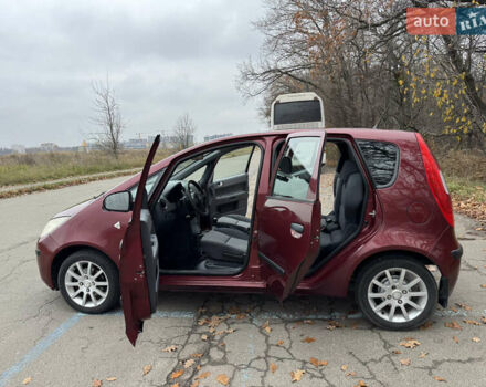 Червоний Міцубісі Кольт, об'ємом двигуна 1.33 л та пробігом 156 тис. км за 3800 $, фото 50 на Automoto.ua