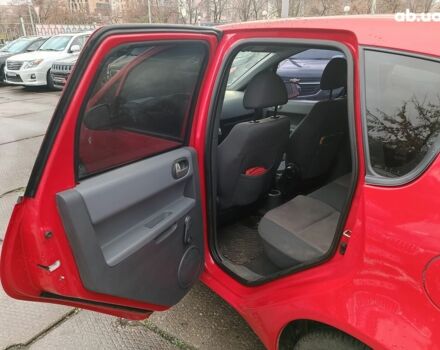 Червоний Міцубісі Кольт, об'ємом двигуна 1.3 л та пробігом 184 тис. км за 3940 $, фото 10 на Automoto.ua