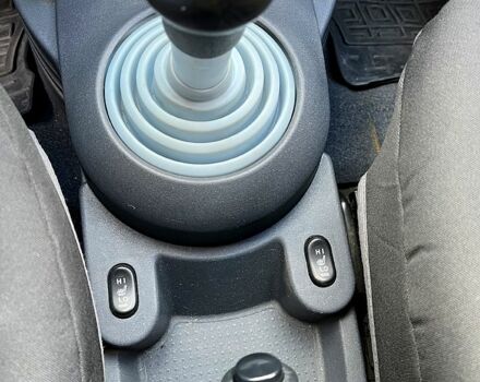 Червоний Міцубісі Кольт, об'ємом двигуна 1.5 л та пробігом 140 тис. км за 4500 $, фото 10 на Automoto.ua