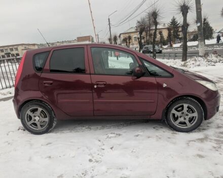 Красный Мицубиси Кольт, объемом двигателя 1.3 л и пробегом 143 тыс. км за 4100 $, фото 1 на Automoto.ua