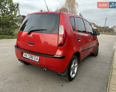 Красный Мицубиси Кольт, объемом двигателя 1.33 л и пробегом 138 тыс. км за 3800 $, фото 3 на Automoto.ua