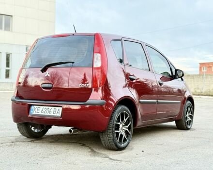 Червоний Міцубісі Кольт, об'ємом двигуна 1.3 л та пробігом 127 тис. км за 4999 $, фото 9 на Automoto.ua