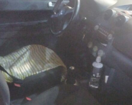 Міцубісі Кольт 2007 у Вышгороде на Automoto.ua Червоний Міцубісі Кольт, об'ємом двигуна 1.3 л та пробігом 270 тис. км за 2500 $, фото 2 на Automoto.ua