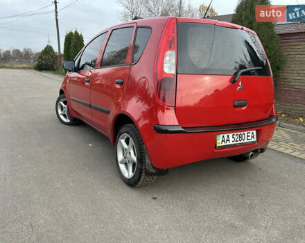 Красный Мицубиси Кольт, объемом двигателя 1.33 л и пробегом 138 тыс. км за 3800 $, фото 2 на Automoto.ua