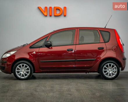 Красный Мицубиси Кольт, объемом двигателя 1.3 л и пробегом 132 тыс. км за 5669 $, фото 2 на Automoto.ua