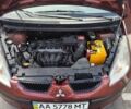 Красный Мицубиси Кольт, объемом двигателя 1.33 л и пробегом 204 тыс. км за 4800 $, фото 6 на Automoto.ua