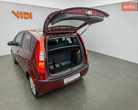Красный Мицубиси Кольт, объемом двигателя 1.3 л и пробегом 132 тыс. км за 5669 $, фото 6 на Automoto.ua