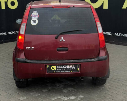 Красный Мицубиси Кольт, объемом двигателя 1.33 л и пробегом 167 тыс. км за 3900 $, фото 12 на Automoto.ua