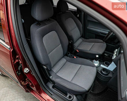 Красный Мицубиси Кольт, объемом двигателя 1.3 л и пробегом 132 тыс. км за 5669 $, фото 17 на Automoto.ua