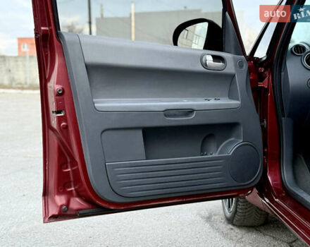 Червоний Міцубісі Кольт, об'ємом двигуна 1.3 л та пробігом 127 тис. км за 4999 $, фото 13 на Automoto.ua