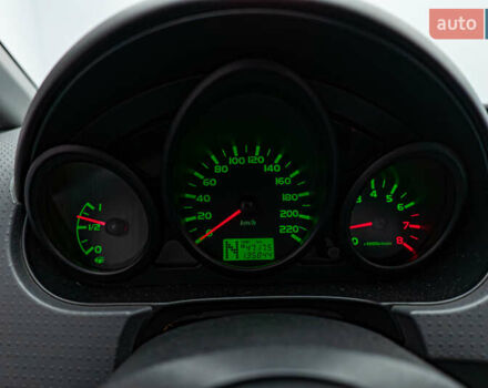 Красный Мицубиси Кольт, объемом двигателя 1.3 л и пробегом 132 тыс. км за 5669 $, фото 12 на Automoto.ua