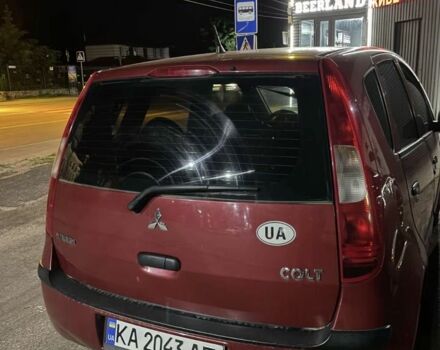 Мицубиси Кольт 2007 в Вышгороде на Automoto.ua Красный Мицубиси Кольт, объемом двигателя 1.3 л и пробегом 250 тыс. км за 2550 $, фото 4 на Automoto.ua