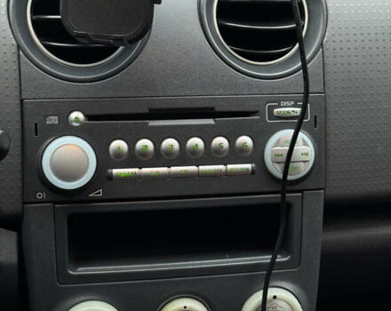 Красный Мицубиси Кольт, объемом двигателя 1.33 л и пробегом 167 тыс. км за 3900 $, фото 6 на Automoto.ua