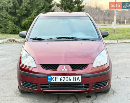 Червоний Міцубісі Кольт, об'ємом двигуна 1.3 л та пробігом 127 тис. км за 4999 $, фото 7 на Automoto.ua