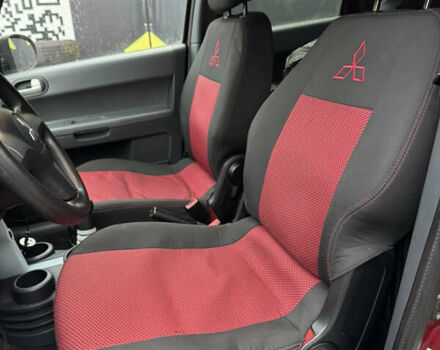 Красный Мицубиси Кольт, объемом двигателя 1.33 л и пробегом 167 тыс. км за 3900 $, фото 4 на Automoto.ua