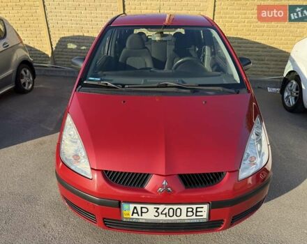 Красный Мицубиси Кольт, объемом двигателя 1.3 л и пробегом 168 тыс. км за 4999 $, фото 2 на Automoto.ua