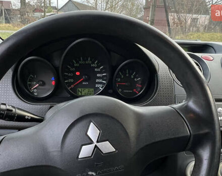 Красный Мицубиси Кольт, объемом двигателя 1.3 л и пробегом 193 тыс. км за 3600 $, фото 17 на Automoto.ua