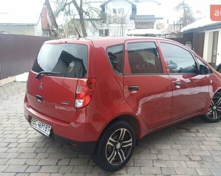Красный Мицубиси Кольт, объемом двигателя 1.33 л и пробегом 132 тыс. км за 5890 $, фото 5 на Automoto.ua