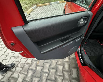 Красный Мицубиси Кольт, объемом двигателя 1.3 л и пробегом 90 тыс. км за 5400 $, фото 10 на Automoto.ua