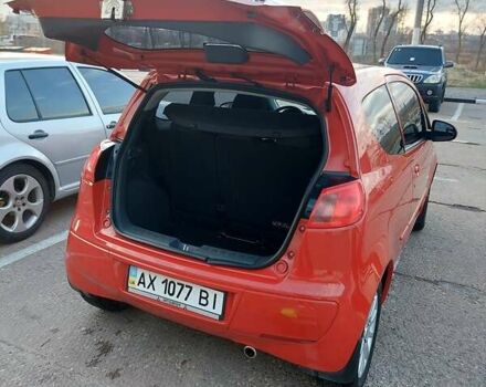 Красный Мицубиси Кольт, объемом двигателя 1.3 л и пробегом 19 тыс. км за 7500 $, фото 8 на Automoto.ua