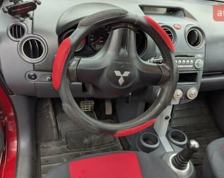 Мицубиси Кольт 2008 в Ровно на Automoto.ua Красный Мицубиси Кольт, объемом двигателя 1.3 л и пробегом 209 тыс. км за 4200 $, фото 4 на Automoto.ua