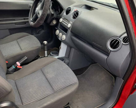 Красный Мицубиси Кольт, объемом двигателя 1.1 л и пробегом 125 тыс. км за 5000 $, фото 13 на Automoto.ua