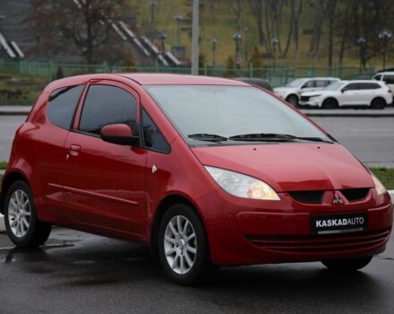 Червоний Міцубісі Кольт, об'ємом двигуна 1.3 л та пробігом 20 тис. км за 7400 $, фото 2 на Automoto.ua