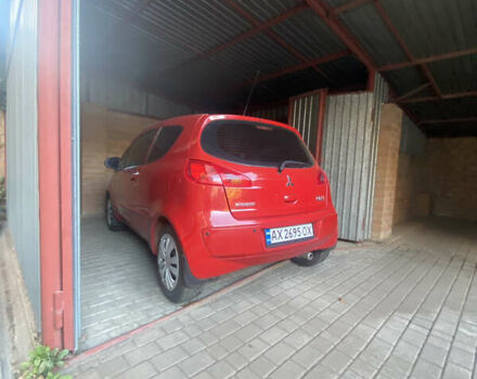 Красный Мицубиси Кольт, объемом двигателя 1.3 л и пробегом 70 тыс. км за 3900 $, фото 4 на Automoto.ua