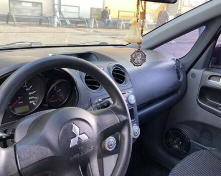 Червоний Міцубісі Кольт, об'ємом двигуна 1.33 л та пробігом 230 тис. км за 4700 $, фото 3 на Automoto.ua