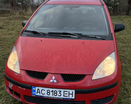 Красный Мицубиси Кольт, объемом двигателя 1.3 л и пробегом 193 тыс. км за 3600 $, фото 3 на Automoto.ua