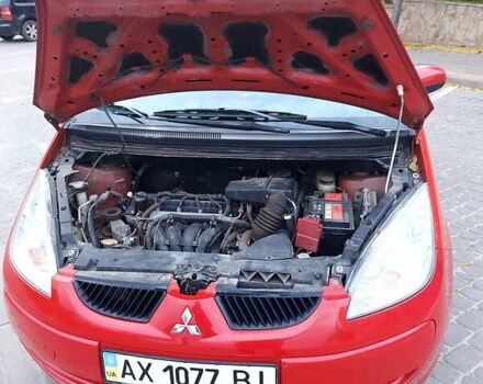 Красный Мицубиси Кольт, объемом двигателя 1.3 л и пробегом 19 тыс. км за 7500 $, фото 13 на Automoto.ua