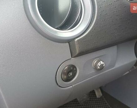 Красный Мицубиси Кольт, объемом двигателя 1.33 л и пробегом 132 тыс. км за 5890 $, фото 48 на Automoto.ua