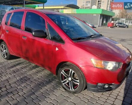 Красный Мицубиси Кольт, объемом двигателя 1.33 л и пробегом 133 тыс. км за 4500 $, фото 4 на Automoto.ua