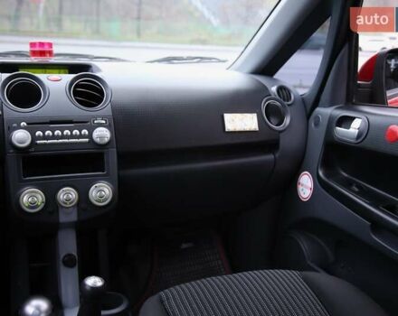 Червоний Міцубісі Кольт, об'ємом двигуна 1.3 л та пробігом 20 тис. км за 7400 $, фото 11 на Automoto.ua