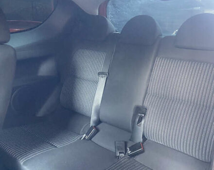 Красный Мицубиси Кольт, объемом двигателя 1.3 л и пробегом 70 тыс. км за 3900 $, фото 15 на Automoto.ua