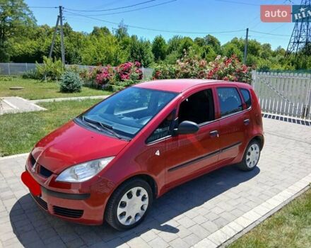 Красный Мицубиси Кольт, объемом двигателя 1.3 л и пробегом 154 тыс. км за 4900 $, фото 1 на Automoto.ua