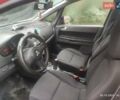 Красный Мицубиси Кольт, объемом двигателя 1.33 л и пробегом 268 тыс. км за 3750 $, фото 5 на Automoto.ua