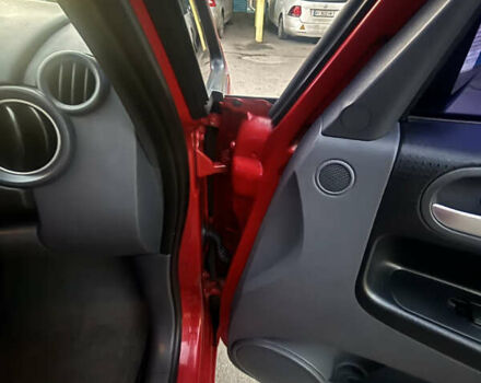 Красный Мицубиси Кольт, объемом двигателя 1.33 л и пробегом 266 тыс. км за 4300 $, фото 6 на Automoto.ua